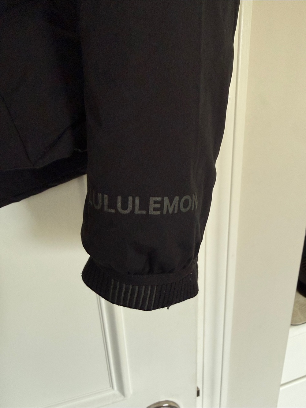 lululemon athletica Black Hooded Puffer Jacket - Picture 2 of 6